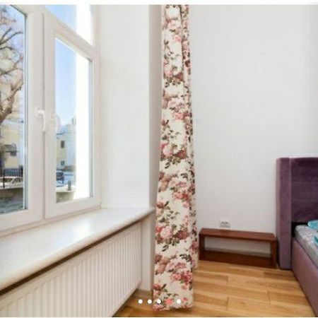 Ferienwohnung Три Кімнати Вулиця Грушевського 9 Центр Міста Львів Exterior foto
