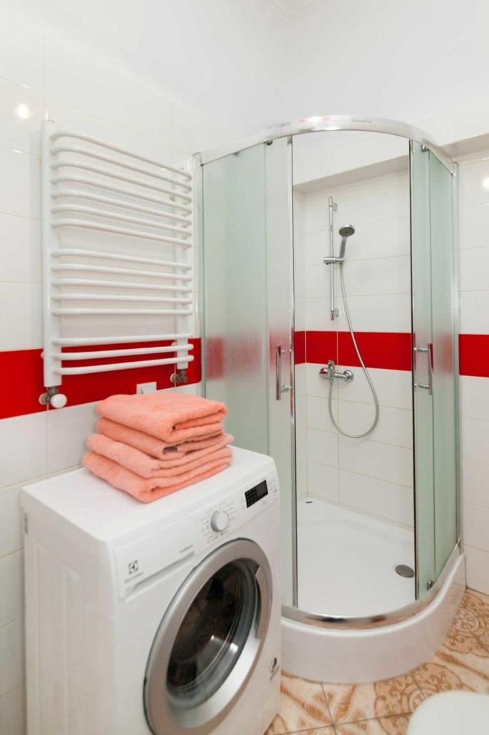 Ferienwohnung Три Кімнати Вулиця Грушевського 9 Центр Міста Львів Exterior foto